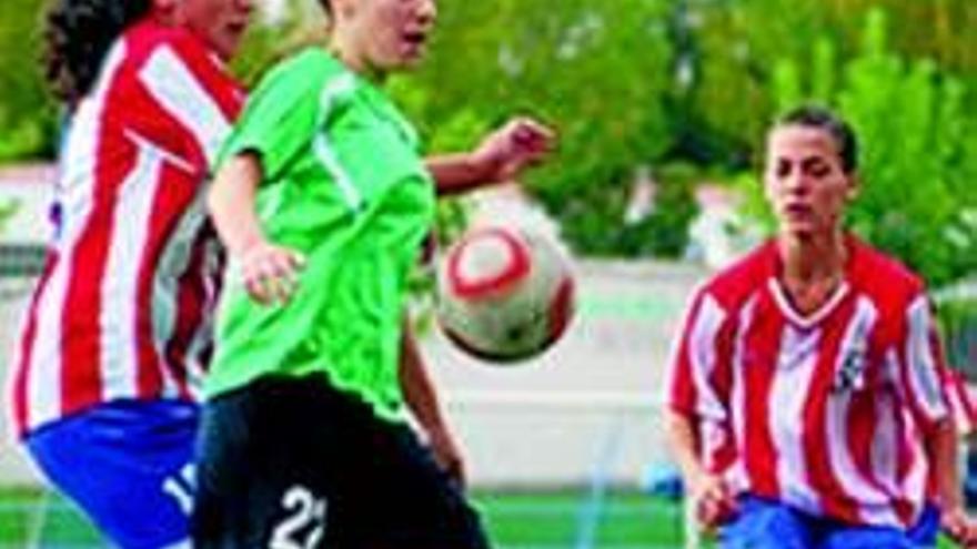 Duro correctivo para el equipo femenino y derrota de San José