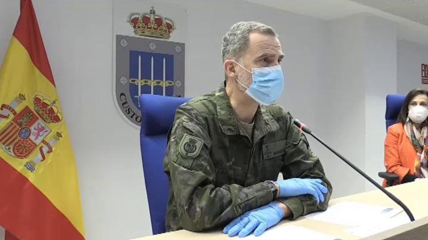 El Rey agradece a las Fuerzas Armadas su "vocación y entrega" en la batalla contra el Covid-19