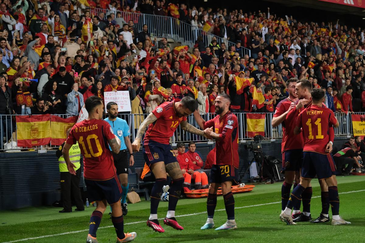 La Roja juega en Málaga contra Noruega, en imágenes