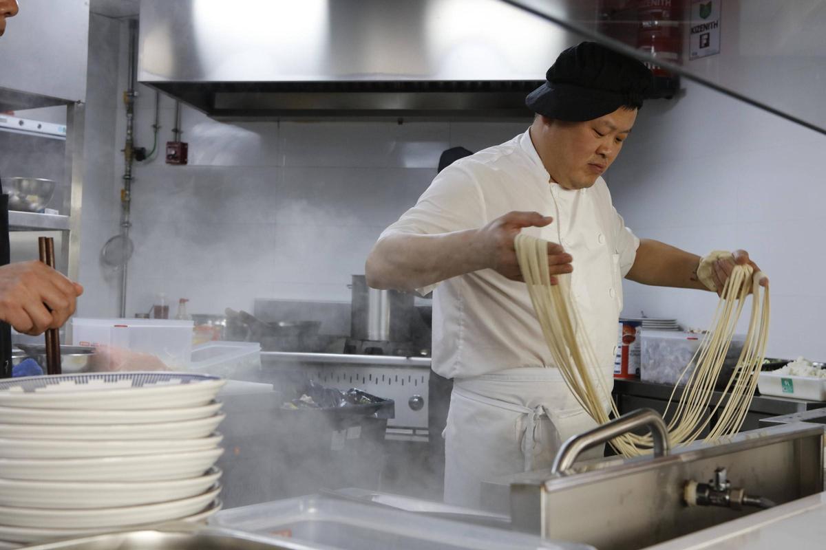 Nudeln ohne Ende: Ein Blick in die Küche von Kungfu Noodle