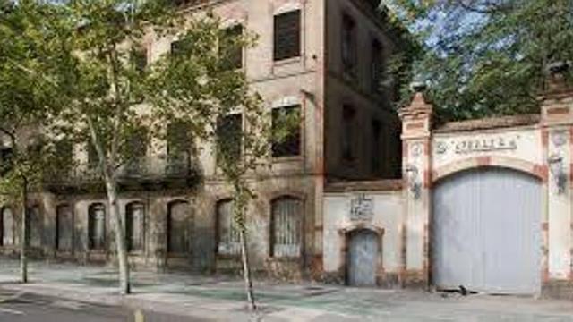 'Salvemos Averly' reclama un acuerdo para evitar la demolición