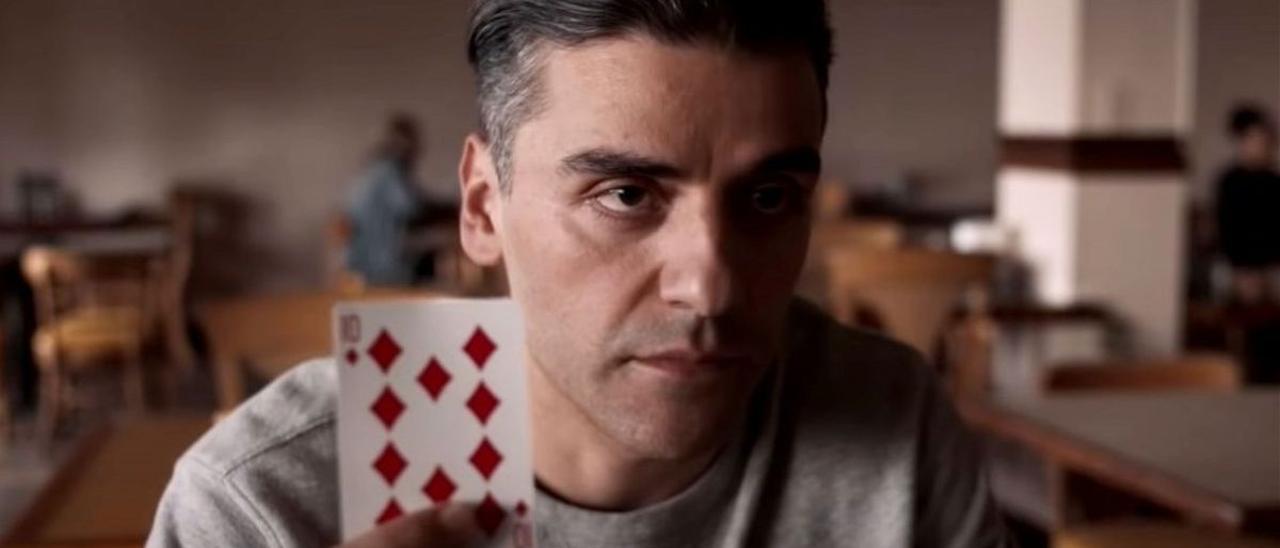 Oscar Isaac, en un fotograma de ’El contador de cartas’, de Paul Schrader.