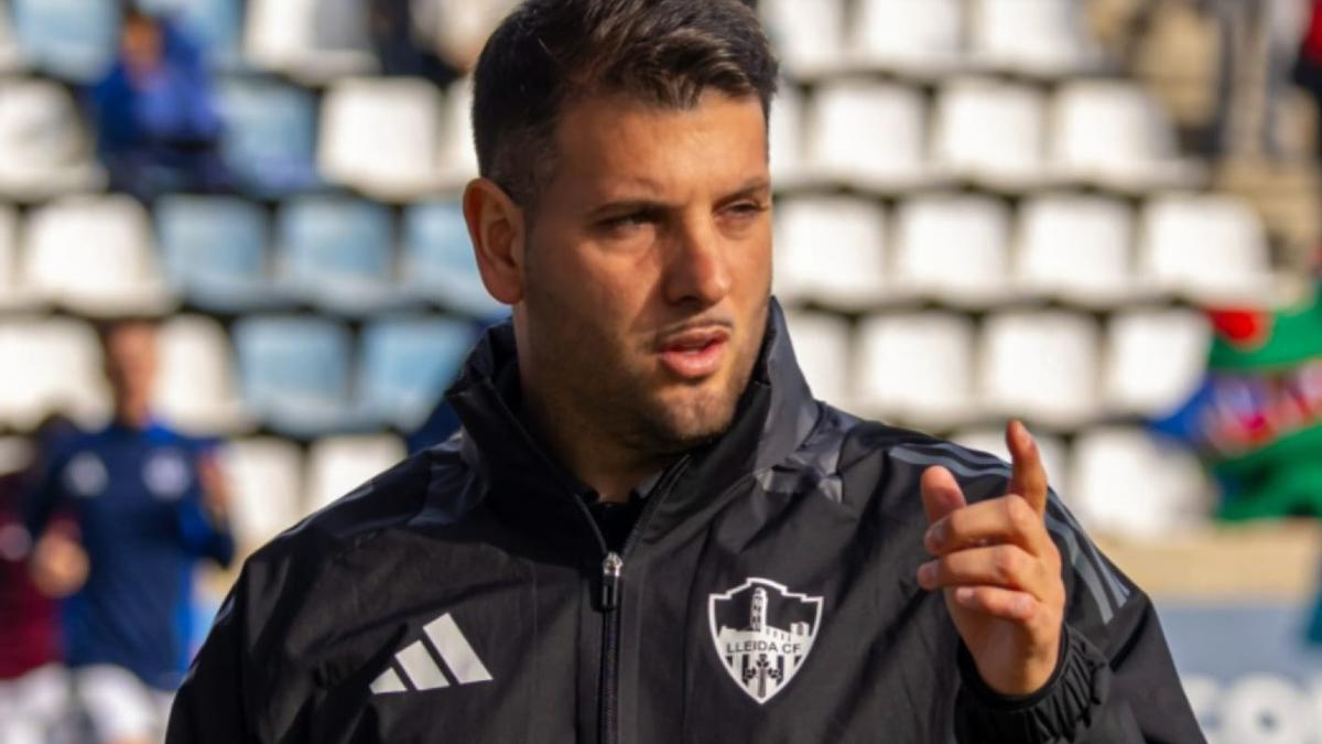 Nuevo entrenador del Atlético Saguntino.