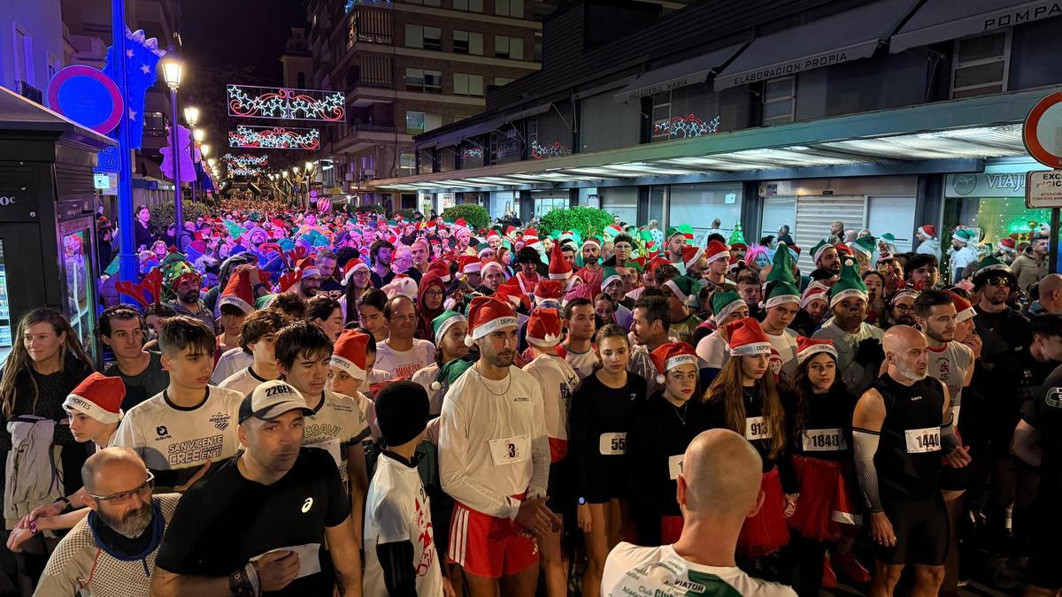 San Vicente bate récord de participantes en su San Silvestre más multitudinaria San Vicente bate récord de participantes en su San Silvestre más multitudinaria