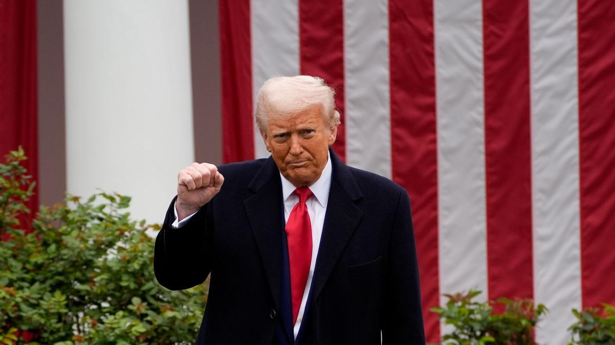 El presidente de EE.UU., Donald Trump, durante el anuncio de aranceles en el Jardín de las Rosas de la Casa Blanca en Washington.