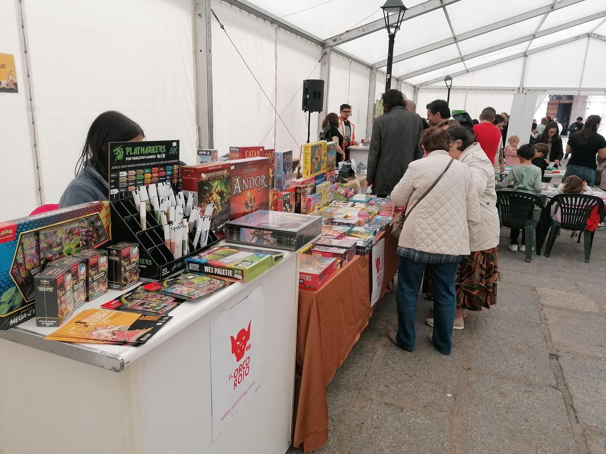 GALERÍA | La Feria del Libro de Toro, una cita con la cultura