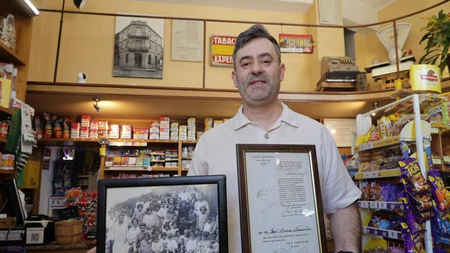 El Estanco de Pepito se acerca al siglo de vida en Vigo