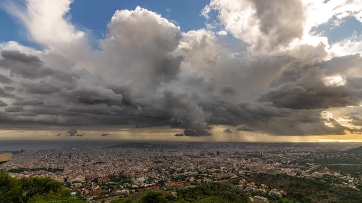 Lluvia sobre el área de Barcelona