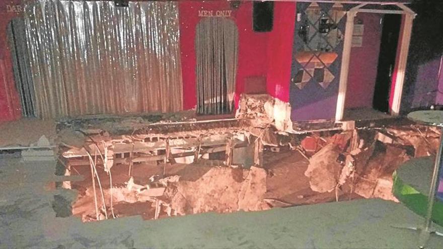 40 heridos al hundirse el suelo de una discoteca en Tenerife