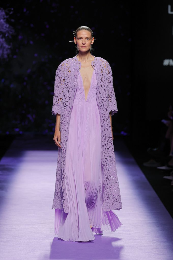La diseñadora valenciana Isabel Sanchís, uno de los principales atractivos de la XIV Semana Internacional de la Moda de Tenerife