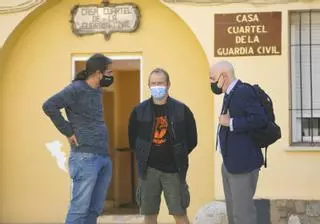 En libertad el capitán de Greenpeace que bloqueó en Sagunt el muelle gasero