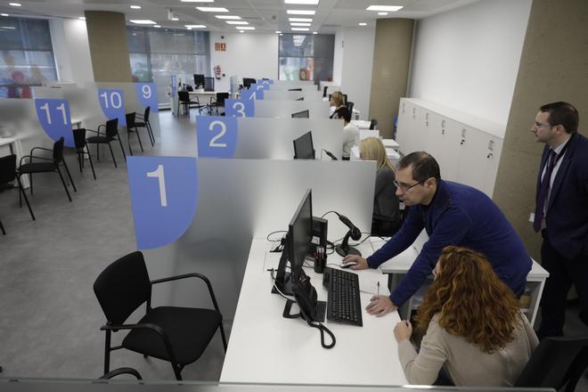 Imagen de la atención al público de la Agència Tributària de Catalunya.