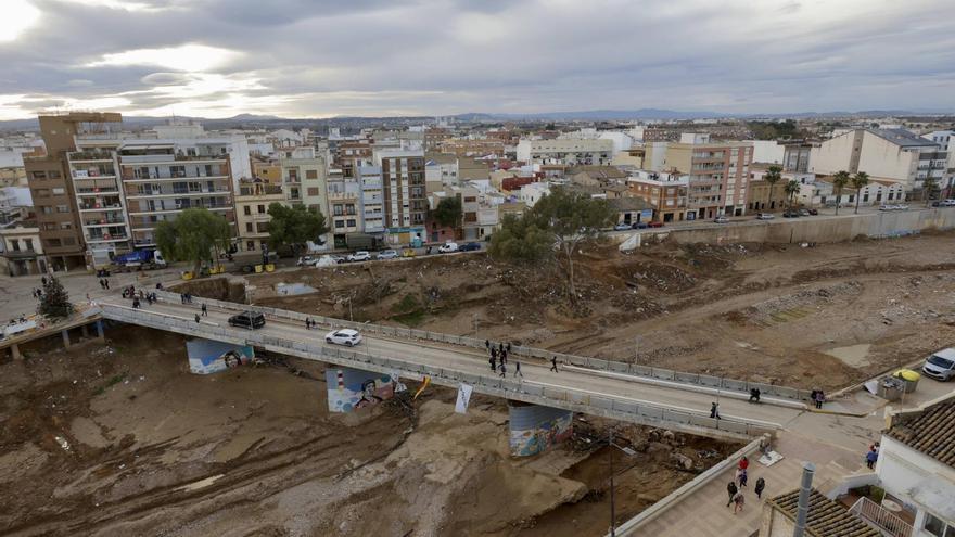 La devastación que dejó el barranco del Poyo a su paso por Paiporta