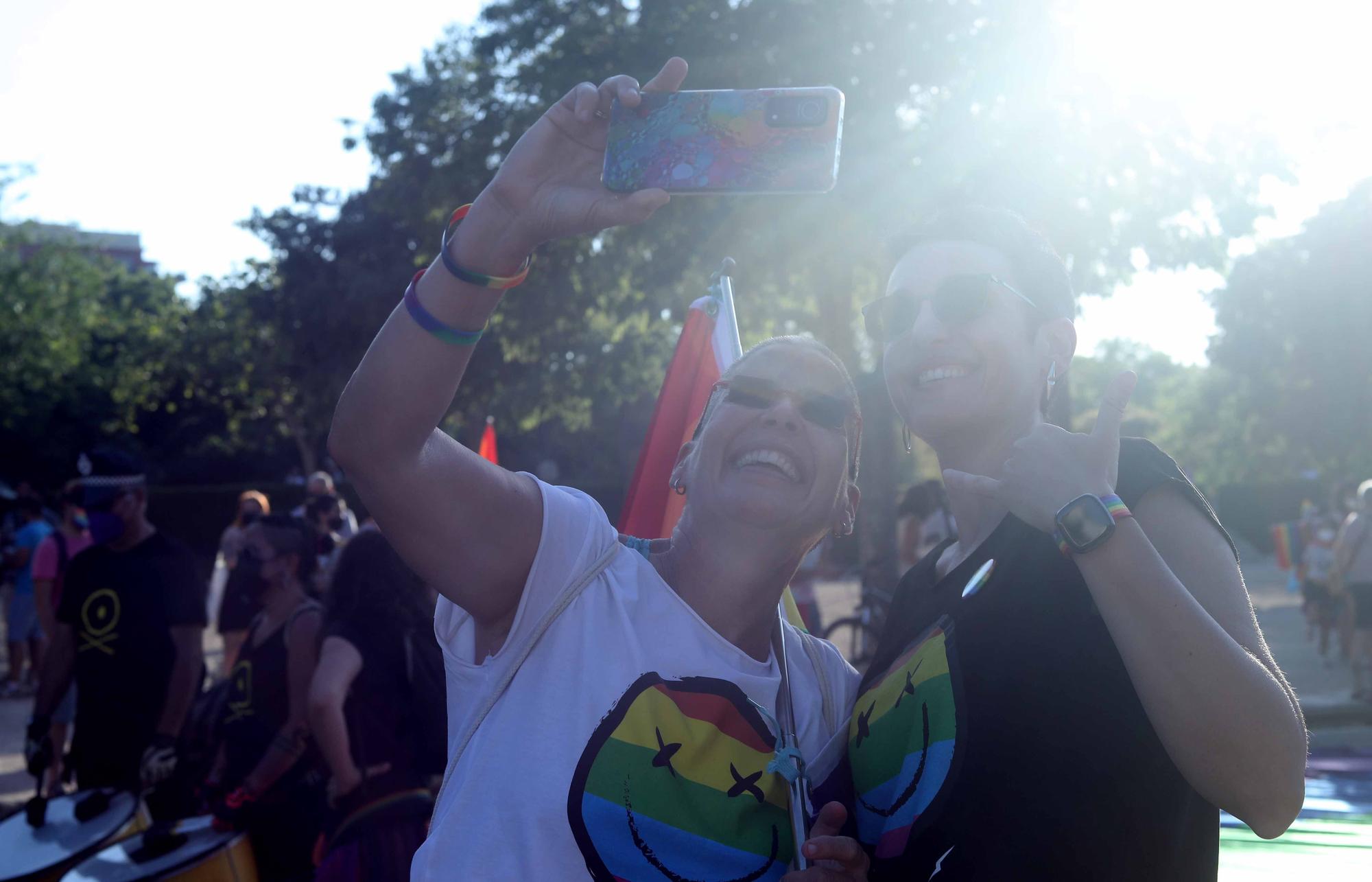 El dia del Orgullo LGTBI+ en València, fue una fiesta