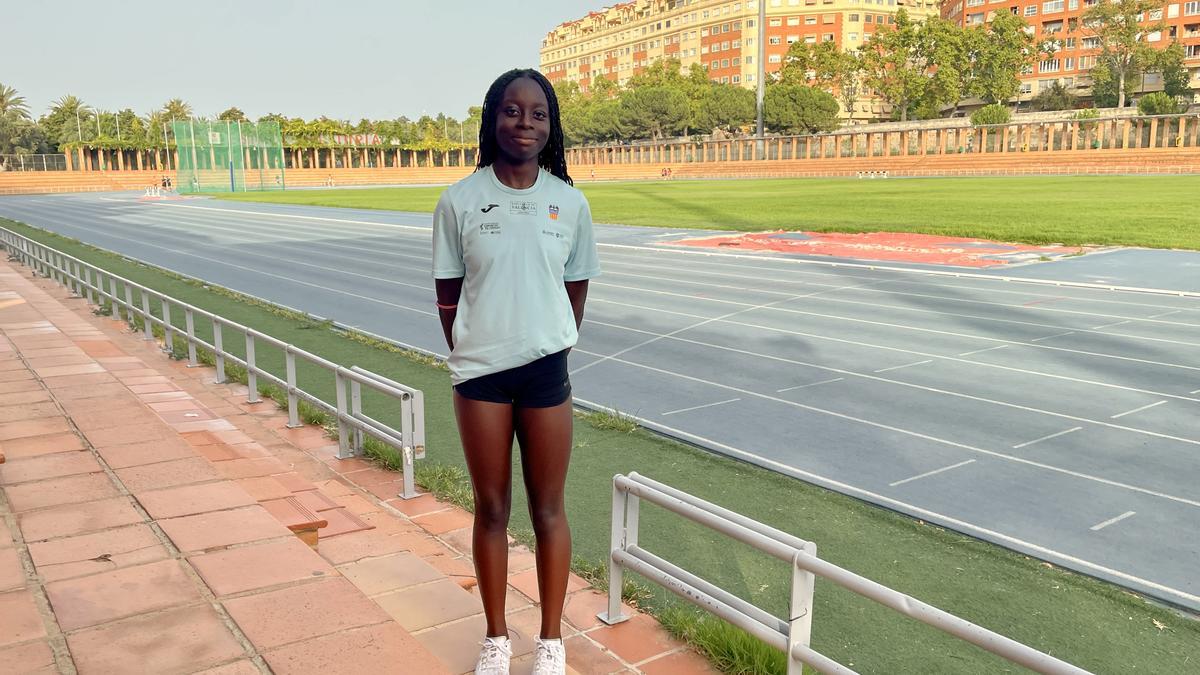 Evelyn Yankey en el estadio del Turia de Valencia