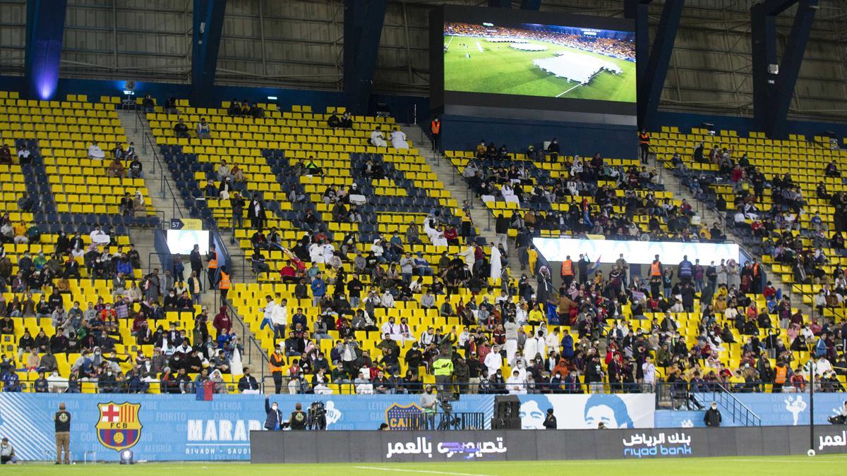 El Barça-Boca Juniors de la Maradona Cup no logró llenar el Mrsool Park de Riad