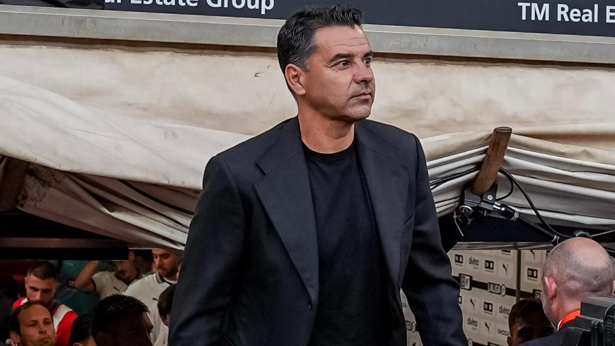 Míchel empieza a planificar la plantilla de la próxima temporada