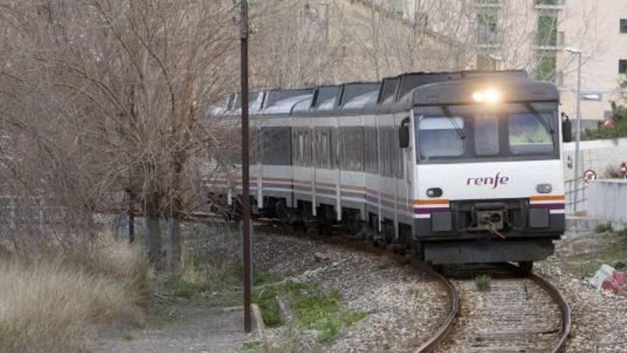 El Gobierno prioriza el tren de la Costa frente al  Xàtiva-Alcoi y solo invierte en obras ya iniciadas