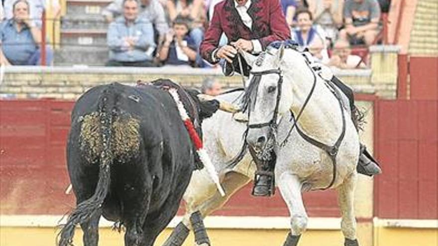 Arranca la feria del 25 aniversario de la alternativa de Finito de Córdoba