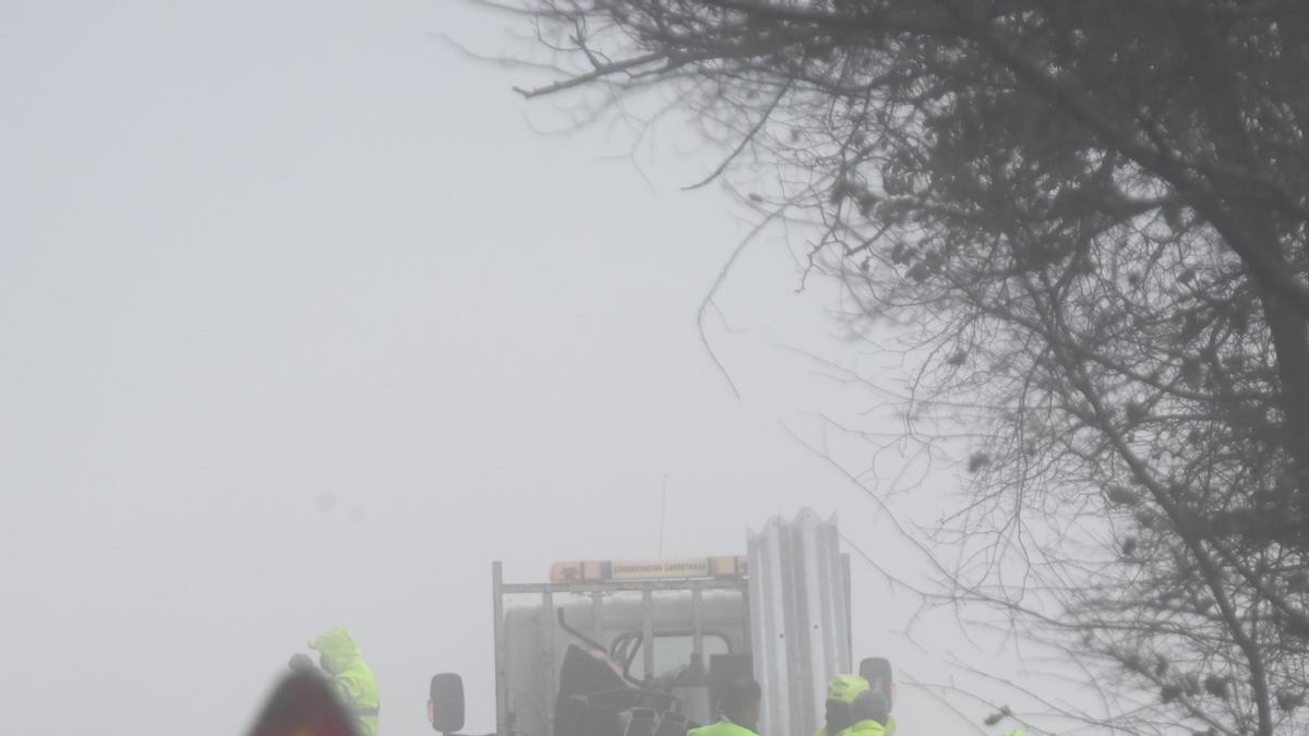 Rescate de los cuerpos de los fallecidos en el accidente de tráfico de Gran Canaria