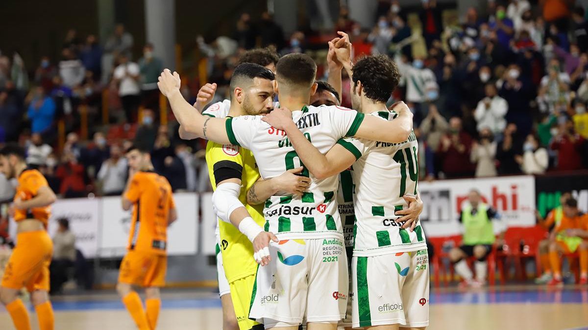 Las imágenes de la victoria del Córdoba Futsal ante el Burela