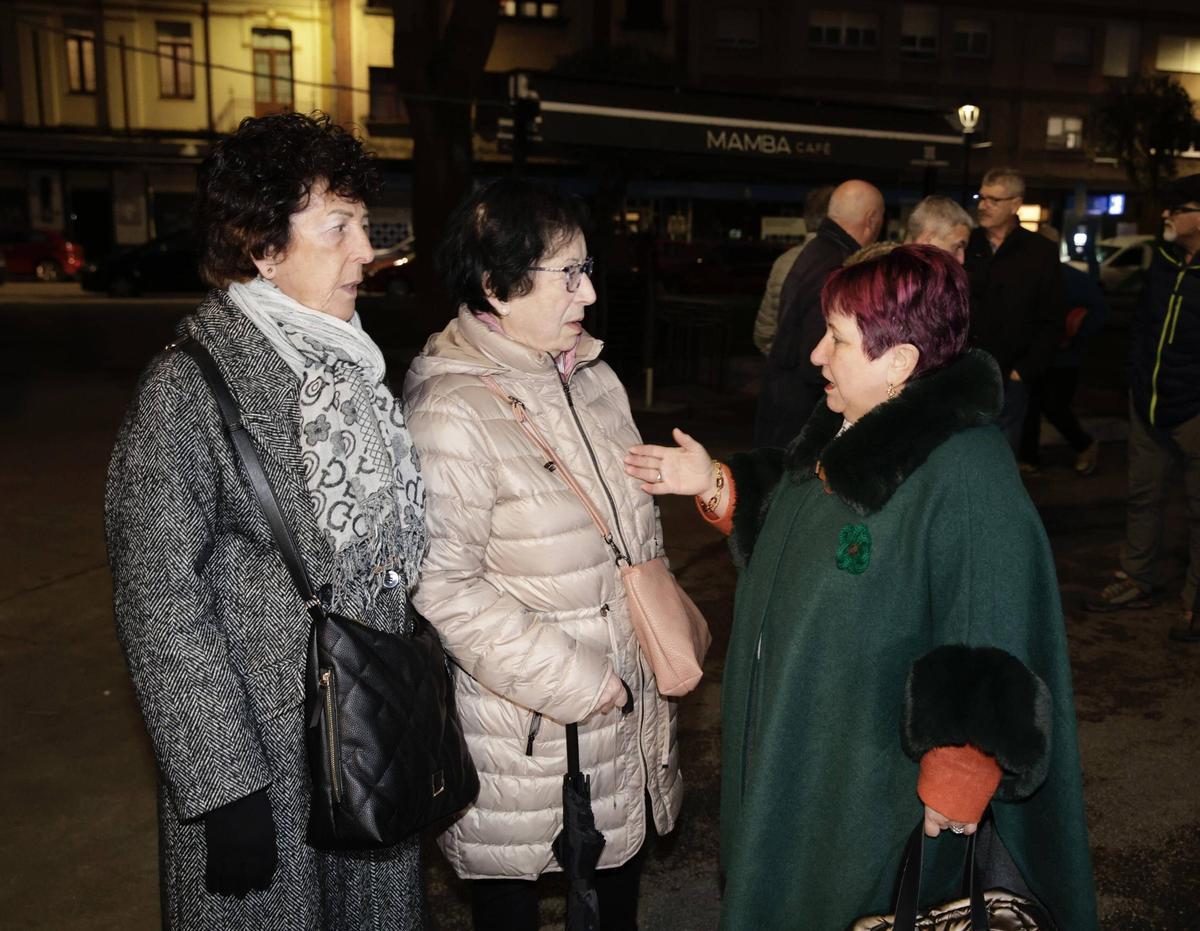 María Rosa Fernández, Argentina García y Aurelia Alonso.