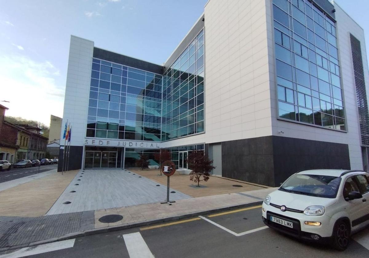 Las instalaciones del nuevo palacio de justicia de Langreo. | M. Á. G.