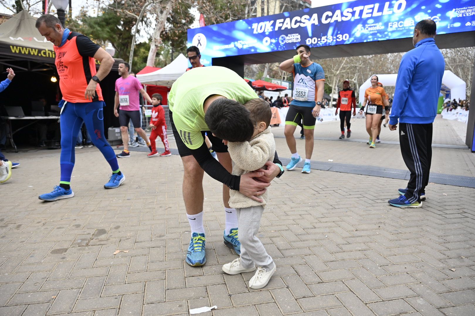 Búscate en las fotos: Las mejores imágenes del Marató bp y el 10K Facsa 2024 de Castelló