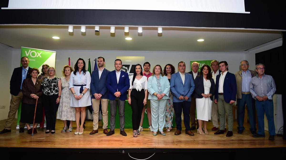 VOX PLASENCIA | Vox presenta a su equipo en Plasencia