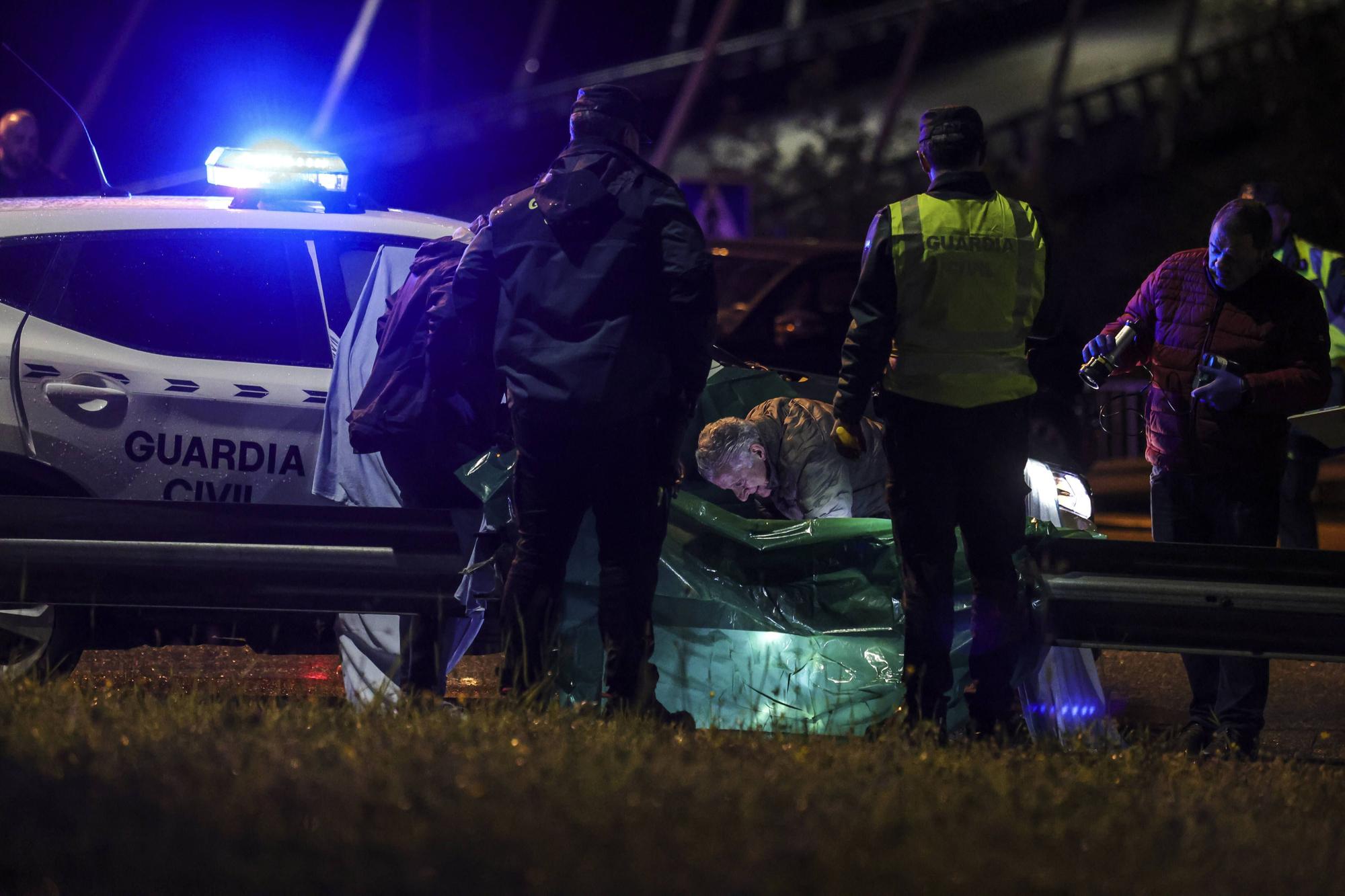 Suceso en Ribera de Arriba: corta la cabeza a su padre y la deja en una rotonda