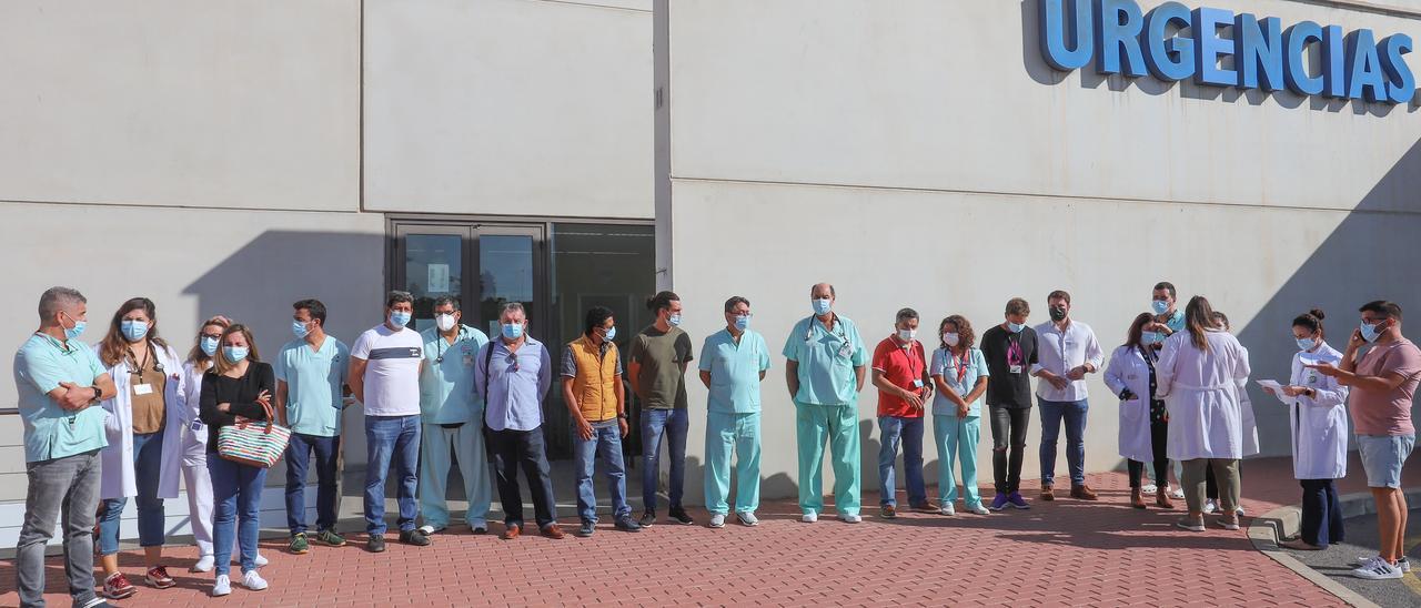 Imagen del paro de médicos de Urgencias en el Hospital Universitario de Torrevieja tras la asunción de la gestión directa por parte de Sanidad