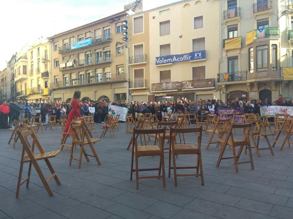 Acte institucional contra la violència masclista a Manresa