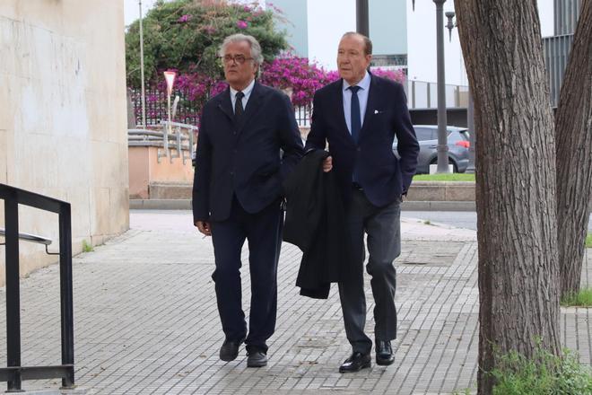El interventor del Ayuntamiento de Reus ratifica en el juicio de Innova que Batesteza cobraba doble por hacer el mismo trabajo