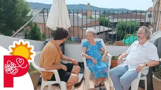 La "odisea" de llevarse de vacaciones a los abuelos dependientes: "¿Se desorientará más? ¿El hotel será accesible?"