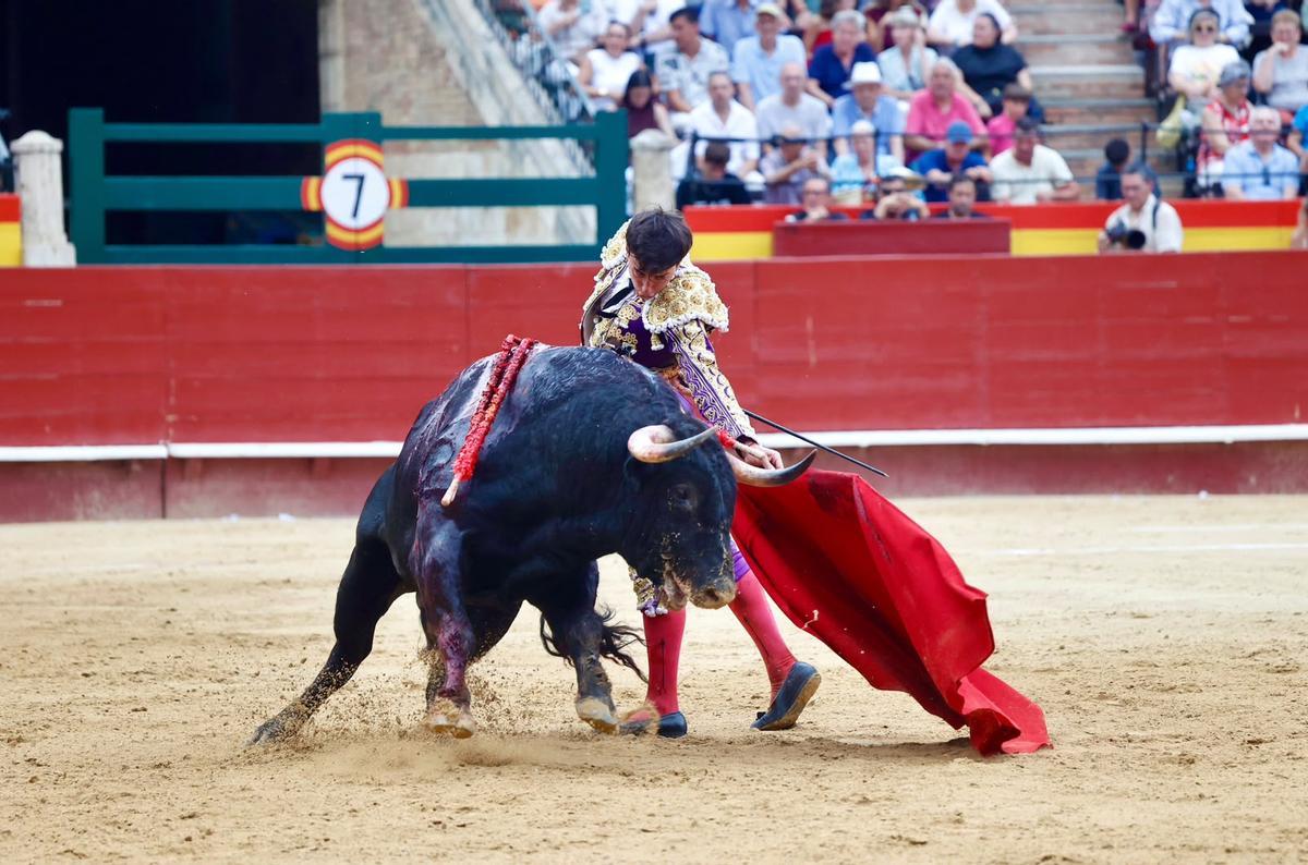 Corrida de toros mixta de la Feria de Julio con Román, Nek Romero y la novillera Olga Casado