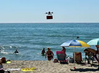 Fallece una mujer de 60 años en una playa de Fuengirola
