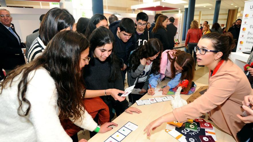 La Universidad abre sus puertas a estudiantes de Bachillerato y ESO