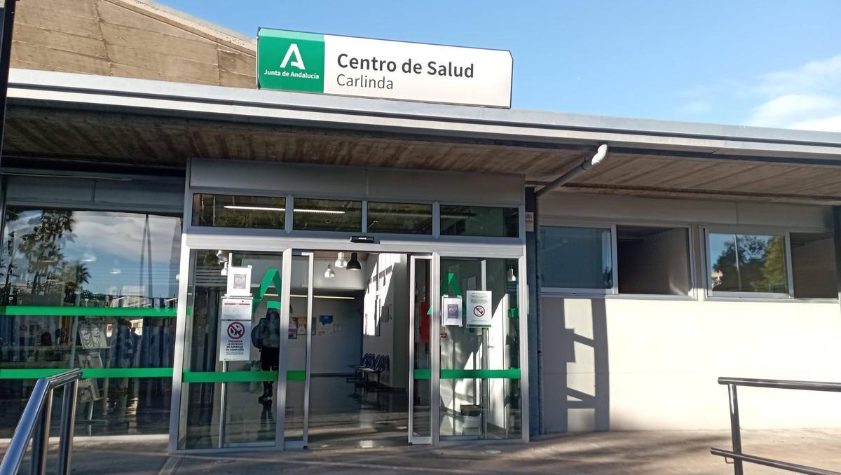 Entrada del centro de salud Carlinda