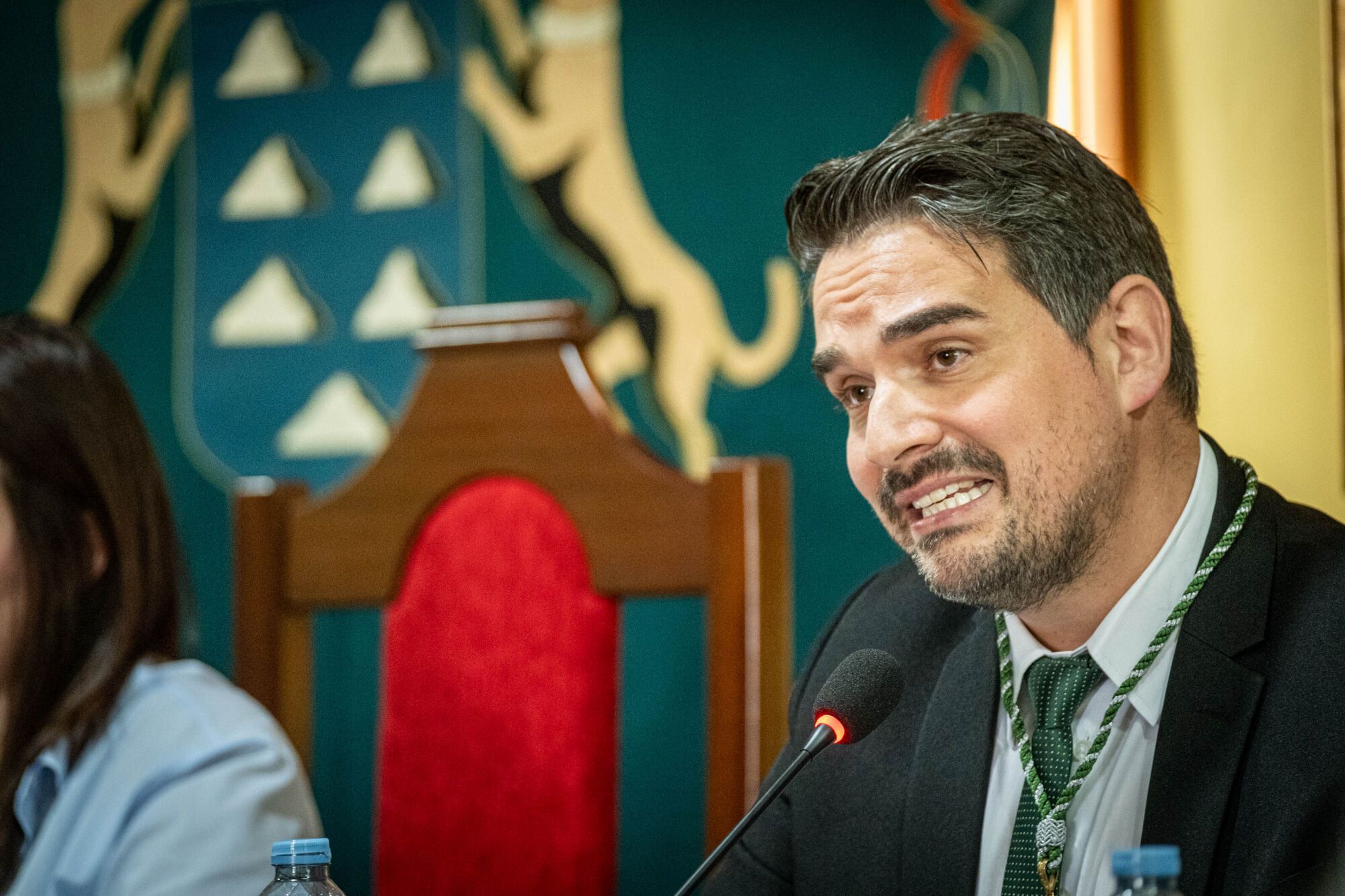 El pleno de La Guancha elige a Alejandro Herrera como nuevo alcalde del municipio.