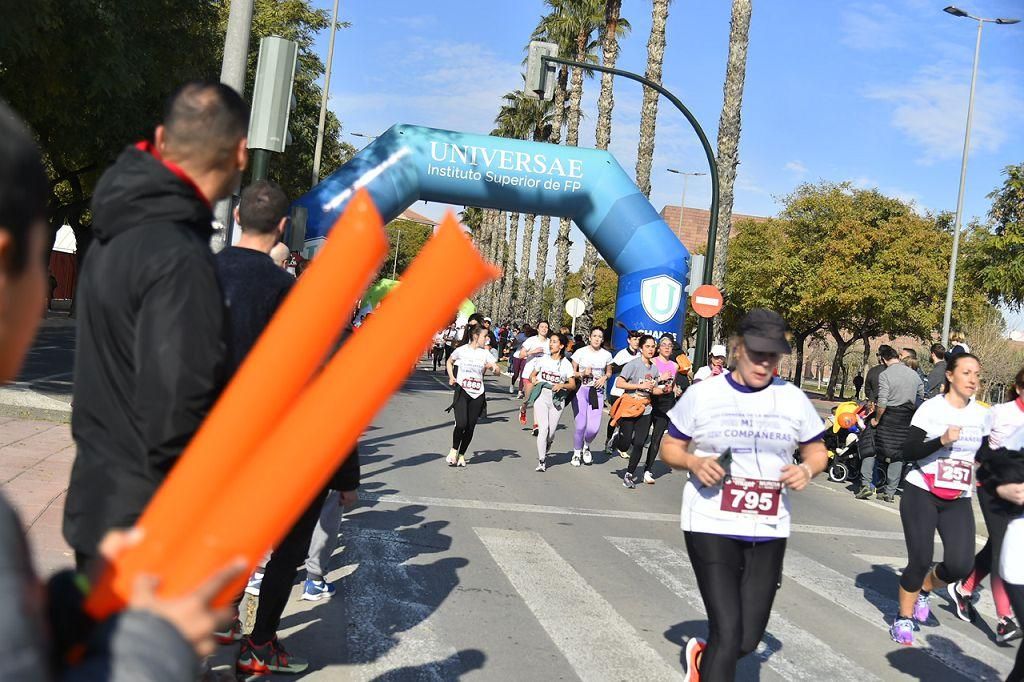 Carrera de la Mujer: recorrido por avenida de los Pinos, Juan Carlos I y Cárcel Vieja (2)