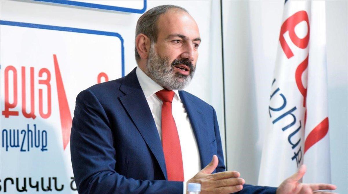 monmartinez46206249 armenia s acting prime minister nikol pashinyan meets with t181210134155