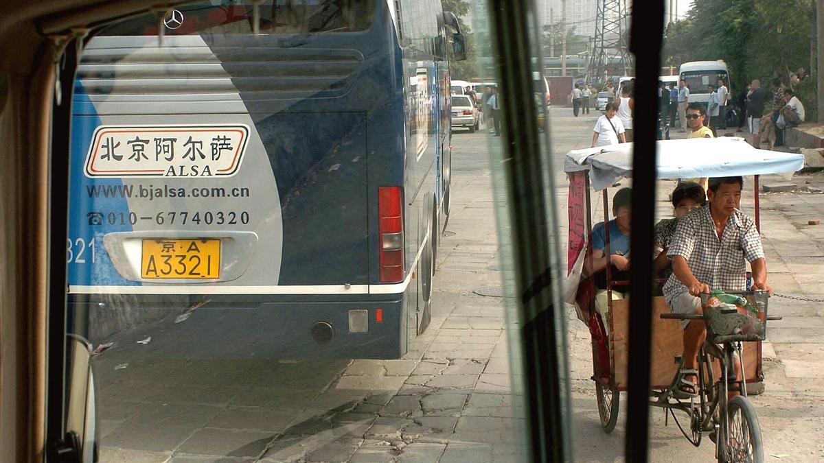 Un autobús Alsa, en China.