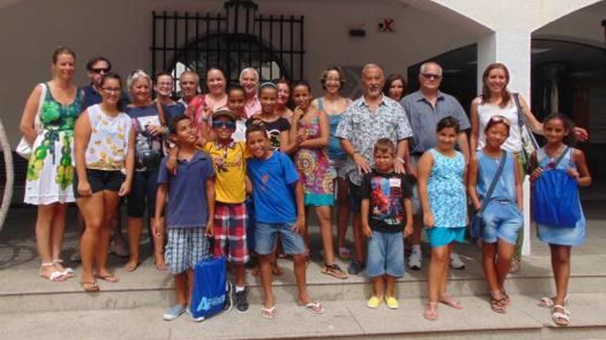 Altea recibe a los niños saharahuis del programa Vacaciones en Paz
