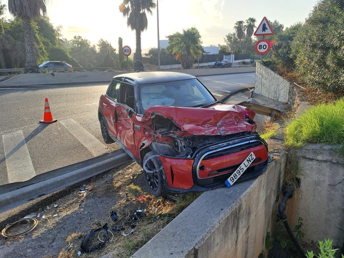 Estas son todas las fotos del accidente de tráfico cerca de Sant Rafel