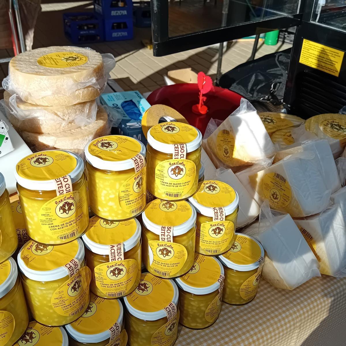 Edición anterior del Mercado de Quesos de Málaga, celebrado en Coín