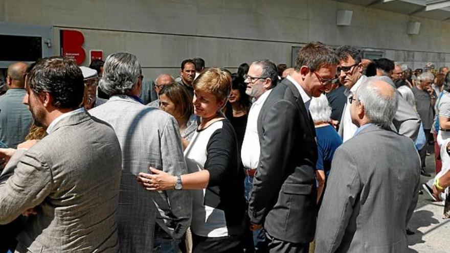 Assistents al funeral de Jordi Carbonell