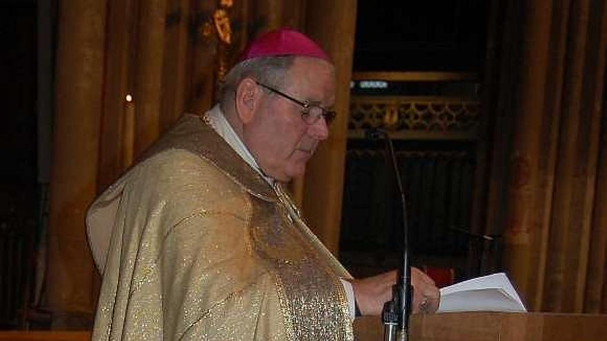 El obispo belga Roger Vangheluwe, cesado tras reconocer abusos. / l.o.
