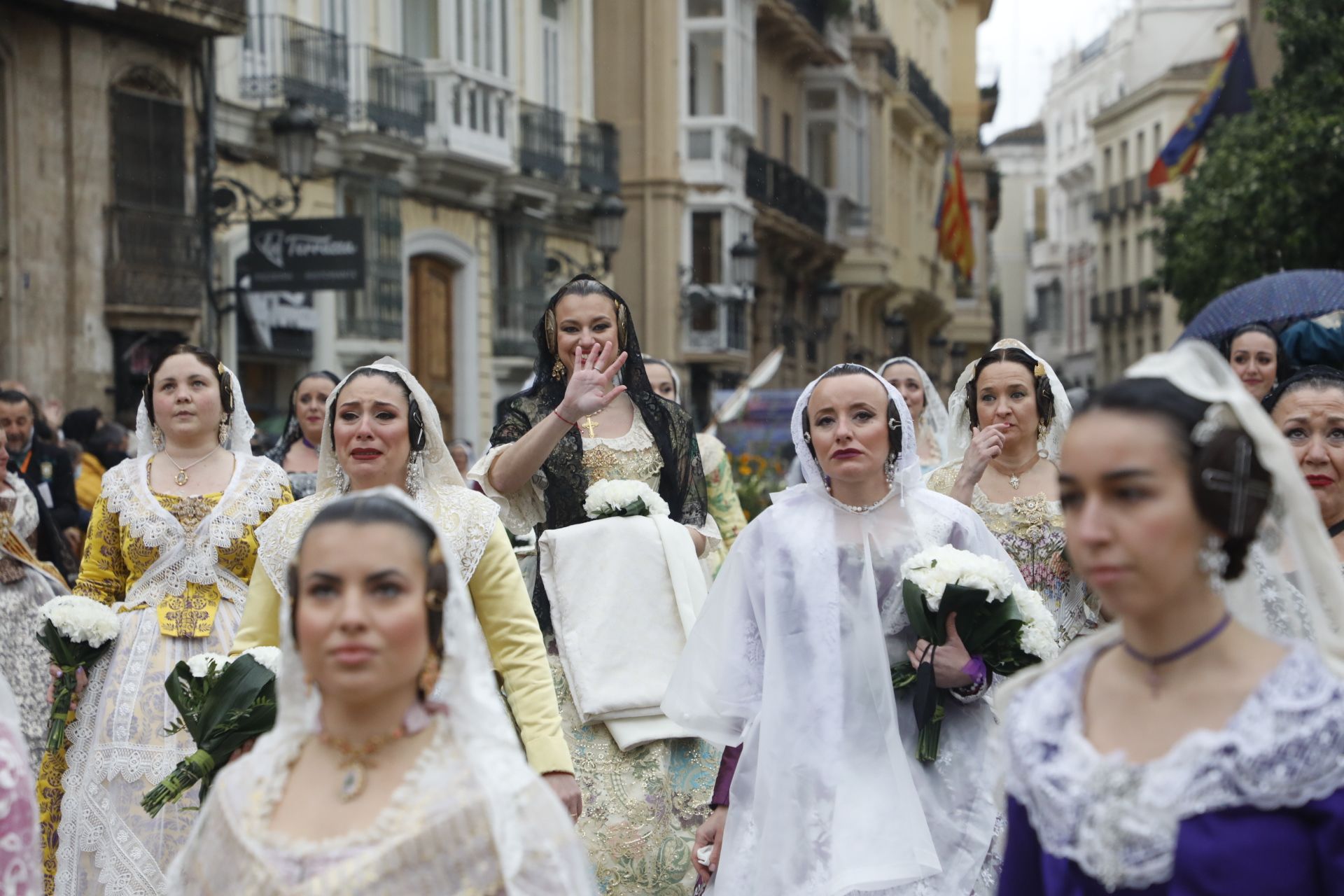 Búscate en el primer día de ofrenda por la calle de Quart (entre las 17:00 a las 18:00 horas)