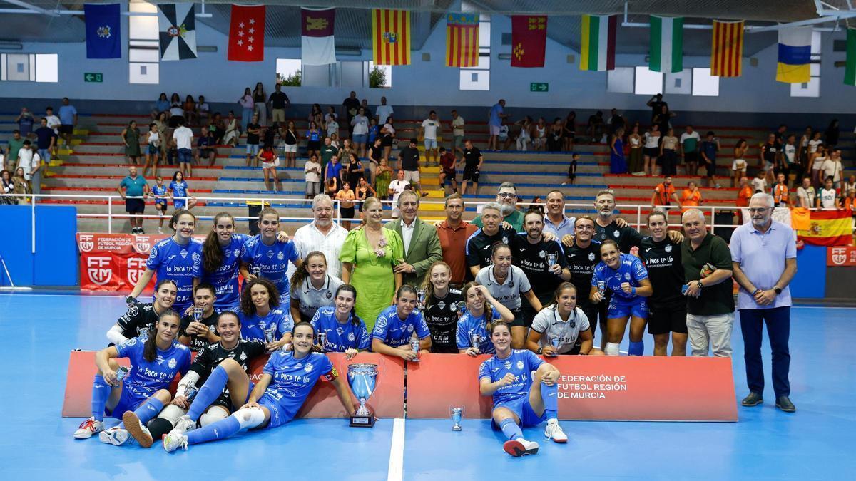 El Alcantarilla celebra la Copa Presidente