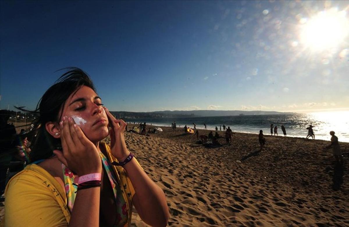 Mascaretes facials per pal·liar els estralls del sol Mascaretes facials per pal·liar els estralls del sol